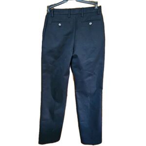 Men's Amazon Essentials pants size 29 x 32  black classic fit flat front cotton